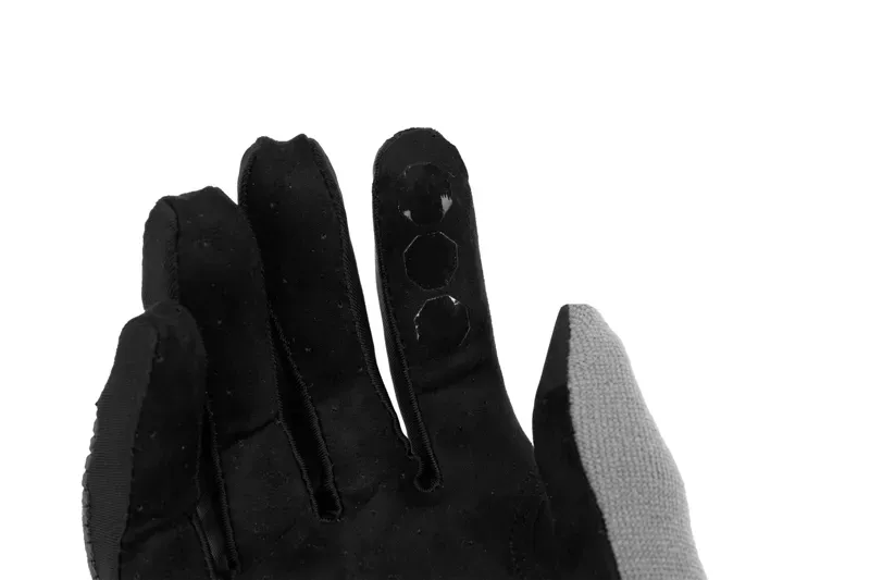 Cube Gloves Gravity Long Finger In Black-2